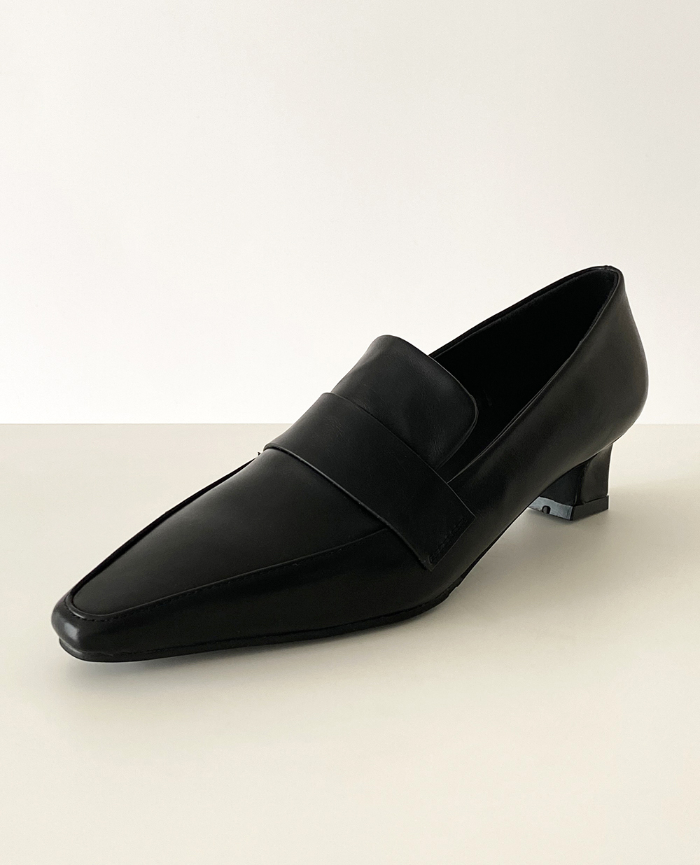 modern loafer heels 3color