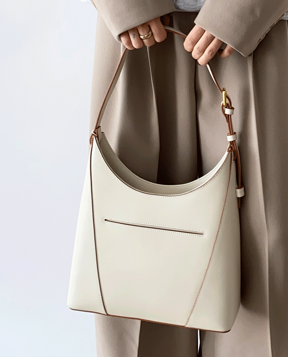 (leather)milan modern shoulder bag